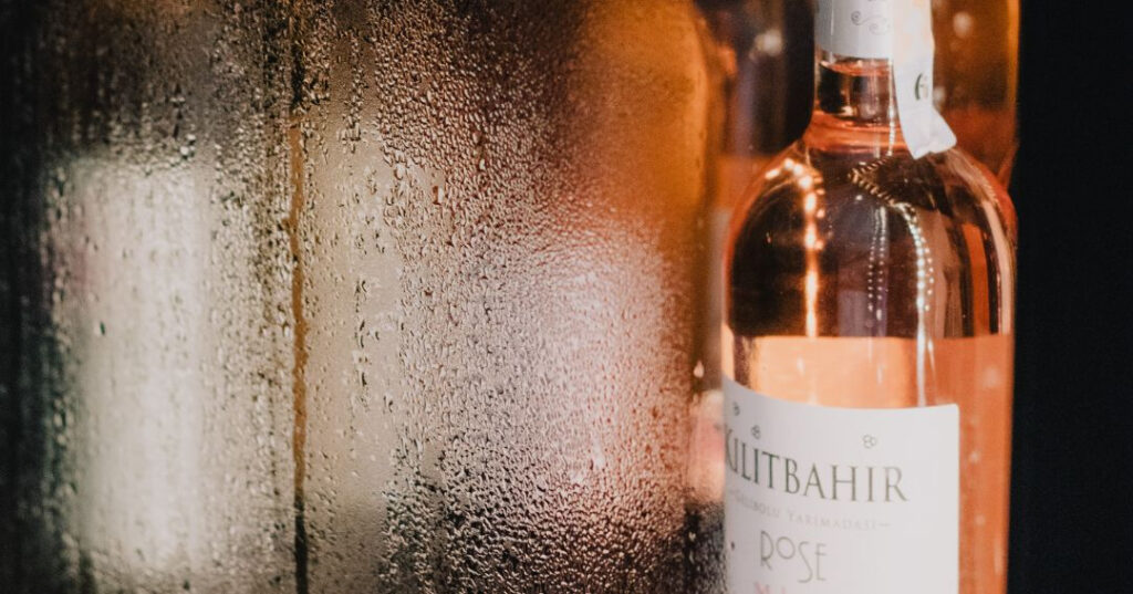 umidade excessiva ou formacao de condensacao